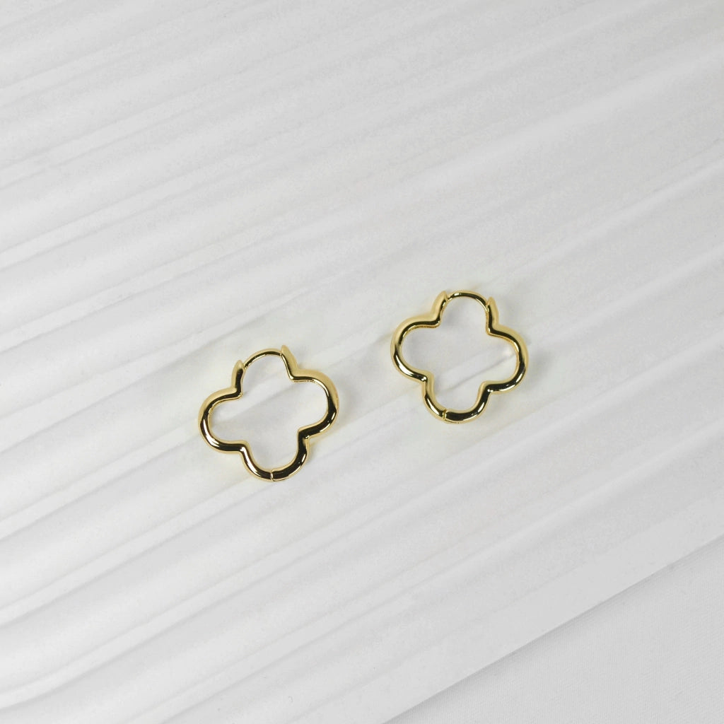 ARRACADA TREBOL DORADO