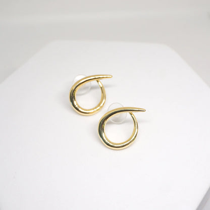 ARETES SIX