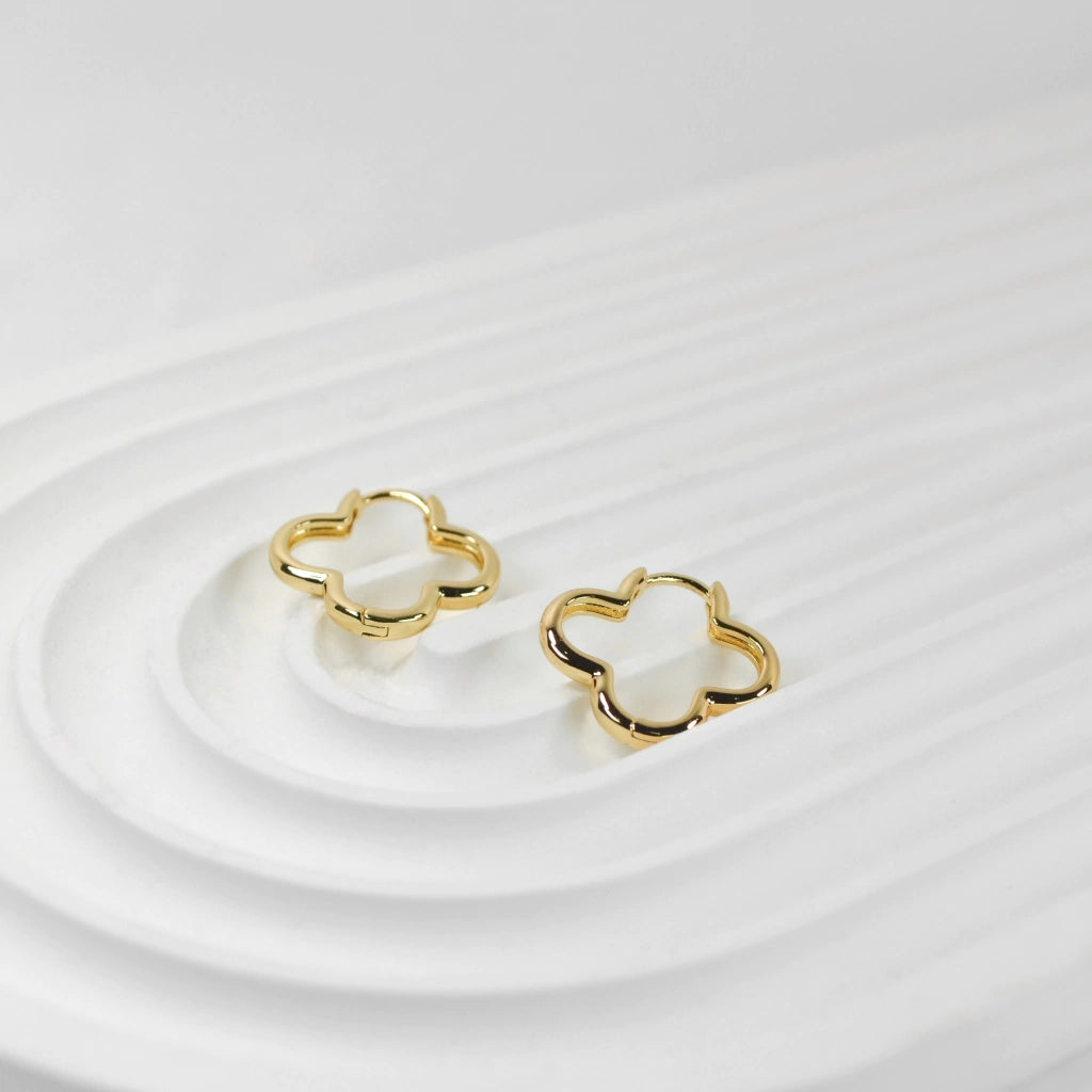 ARRACADA TREBOL DORADO