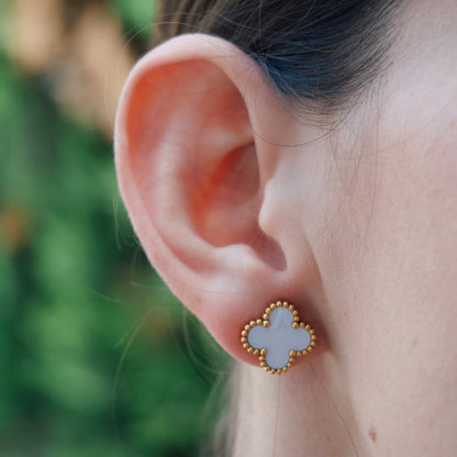 ARETES TRÉBOL