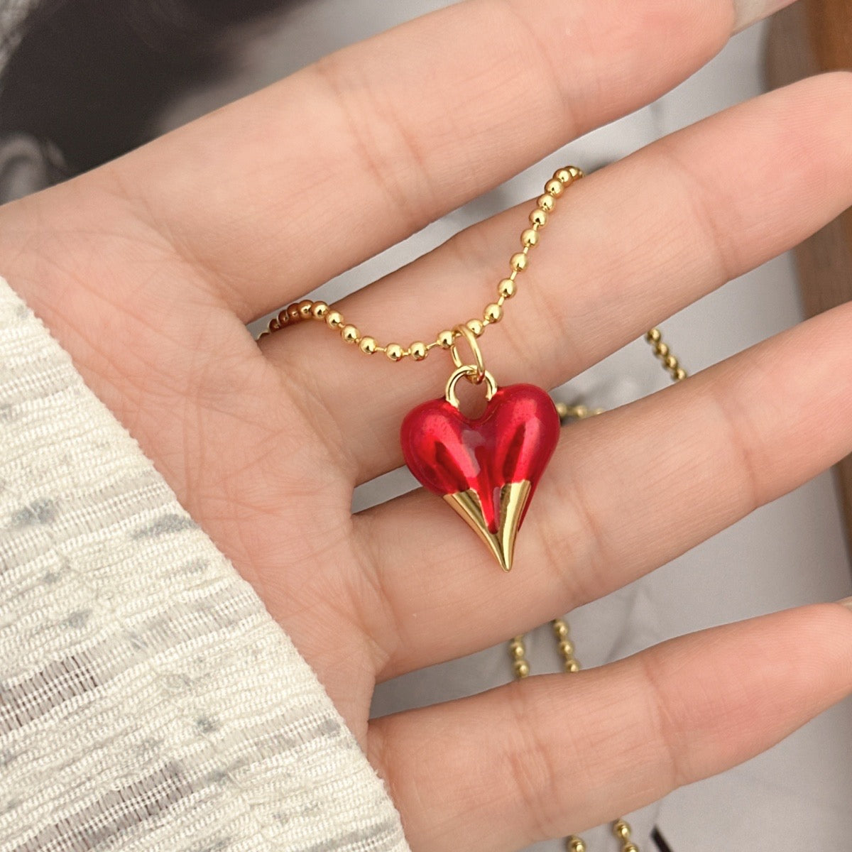 COLLAR SET CORAZÓN FUEGO