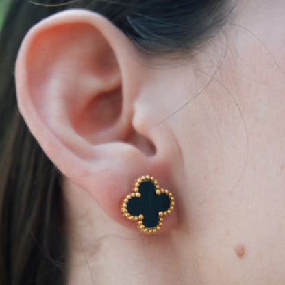 ARETES TRÉBOL