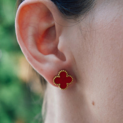 ARETES TRÉBOL