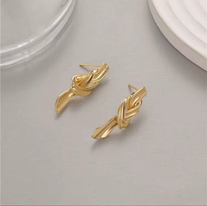 ARETES NUDO LARGO