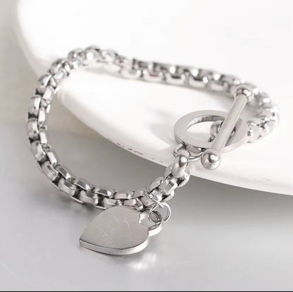 BRAZALETE LOVE