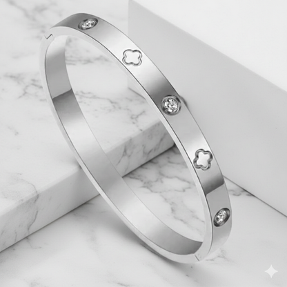 BRAZALETE CARMIN TREBÓL