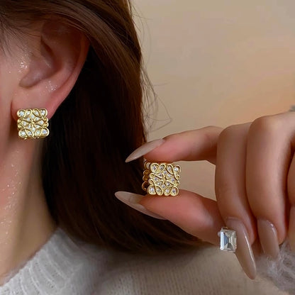 ARETES LOEWES