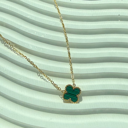 COLLAR TREBOL CUATRO HOJAS DE ACERO INOXIDABLE CON CHAPA DE 18K