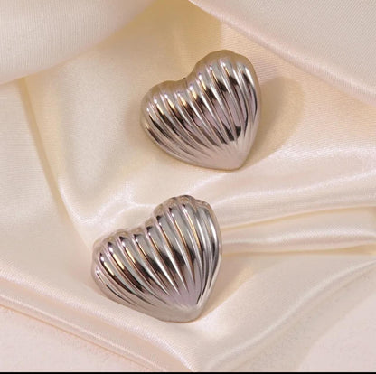 ARETES CONCHA