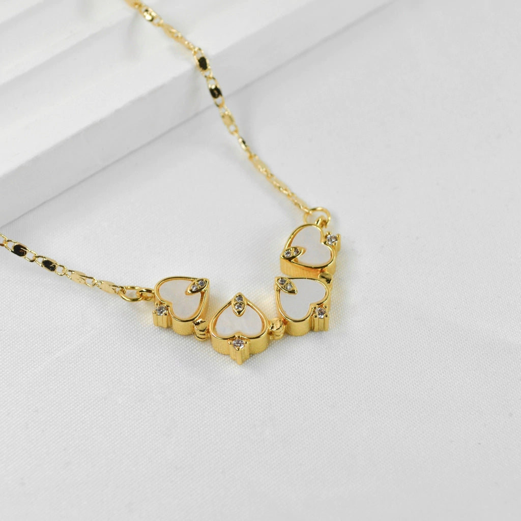 COLLAR TREBOL DE CORAZONES CONVERTIBLE