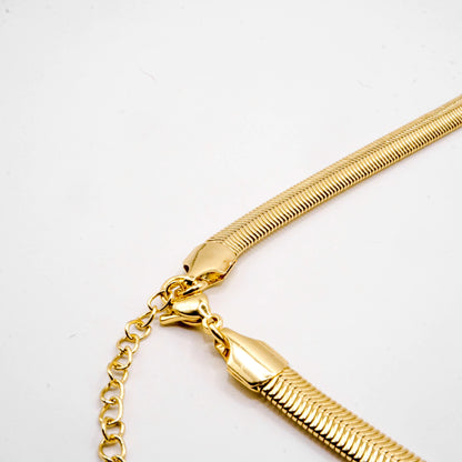 COLLAR GOLDEN  GOTA