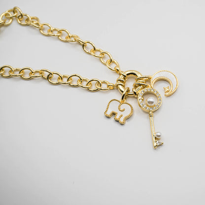 COLLAR LLAVE CON CHARMS