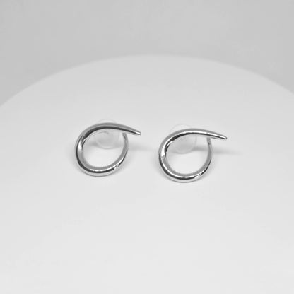 ARETES SIX
